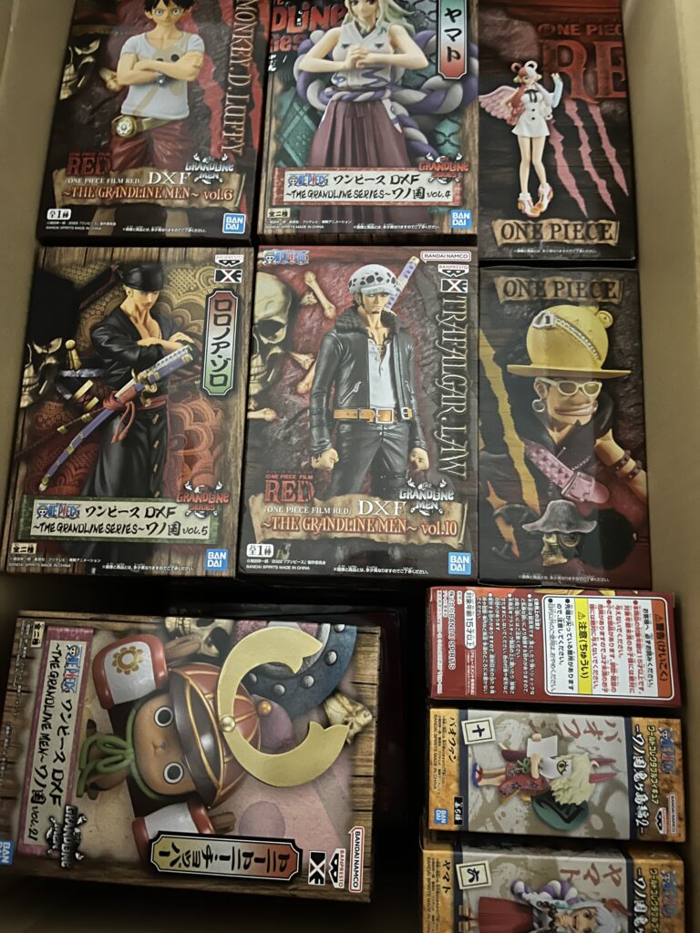 ワンピースフィギュアを寄付いただきました